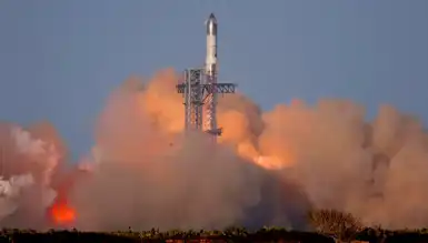 SpaceX'in Starship Roketi 8. Uçuş Testini Yaptı