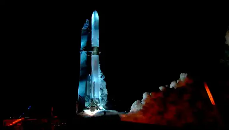 Bezos'un Blue Origin'i Uzaya Gidiyor! FAA Onayını Aldı